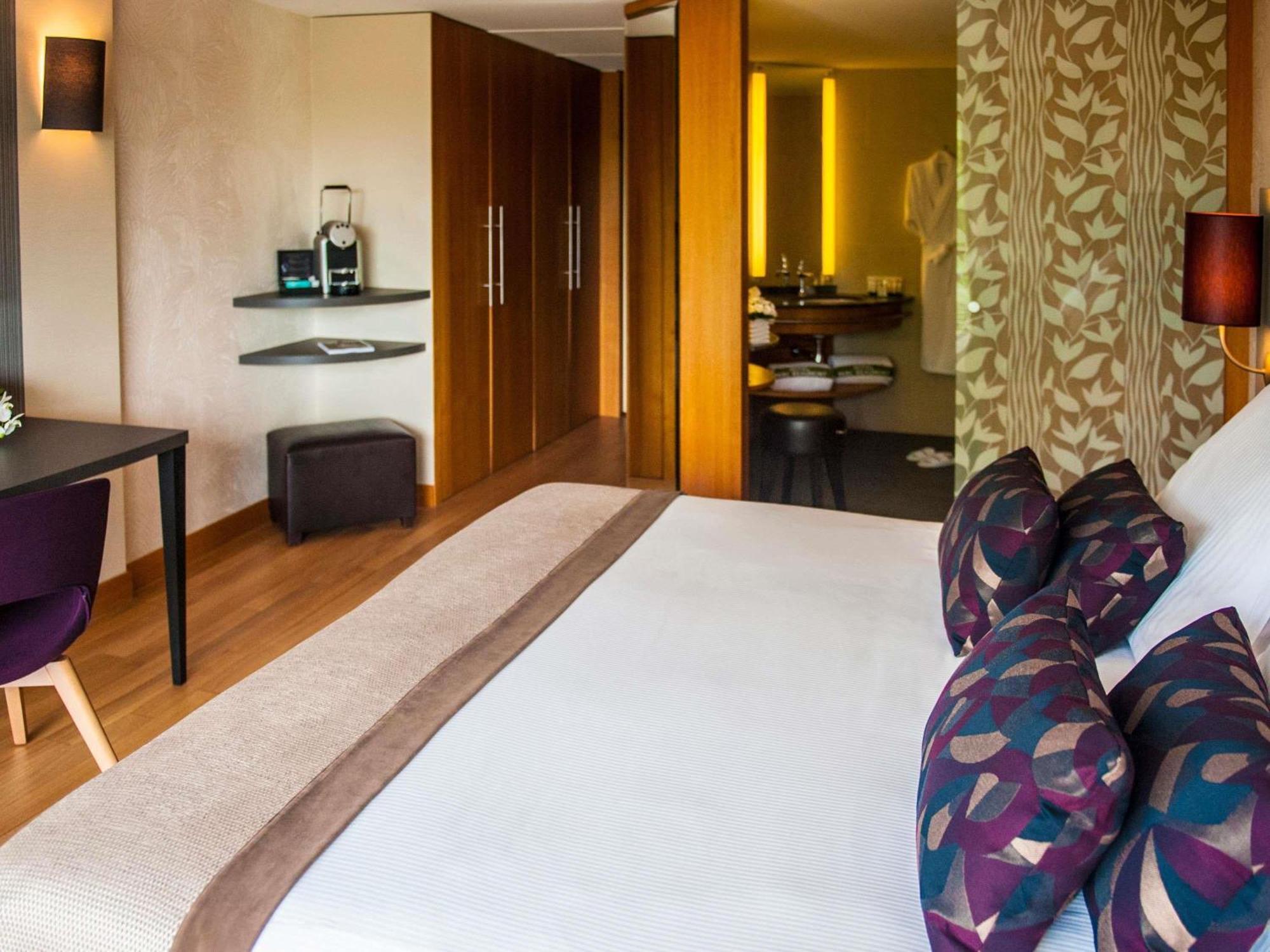 Superior Family Suite - Two Connecting Rooms/Garden Side